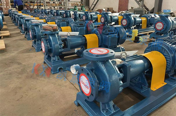 �r��������